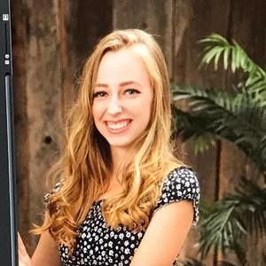 Meet your Posher, Kayla